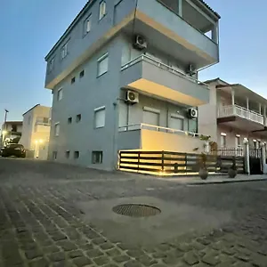 Apartmanhotel Afrodite Ii, Szárti