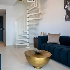 Aparthotel Alexandrion Down Town, Sarti